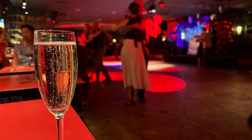 Re milonga in London