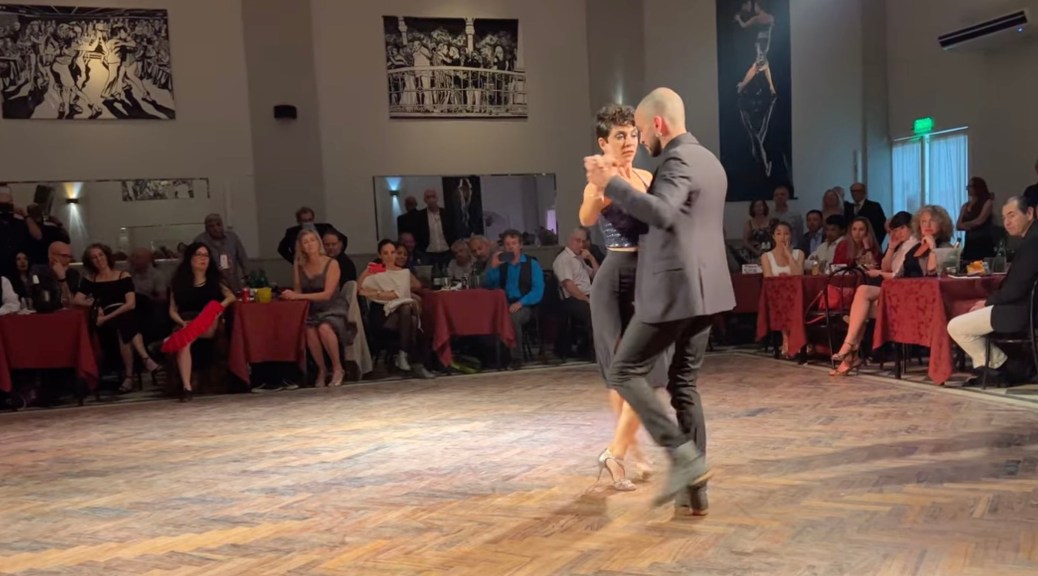 Tango performance videos – a framegrab from a dance by Rocio Lequio & Bruno Tombari in Salon Canning